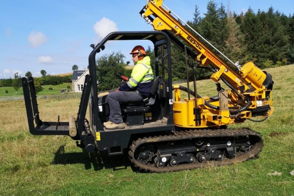 Tracked Post Rammer course