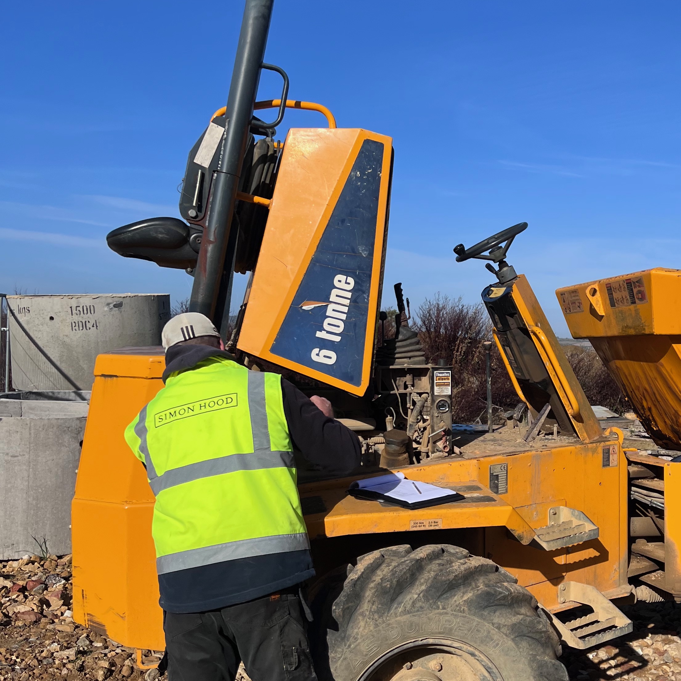 Forward Tipping Dumper Sq Copy