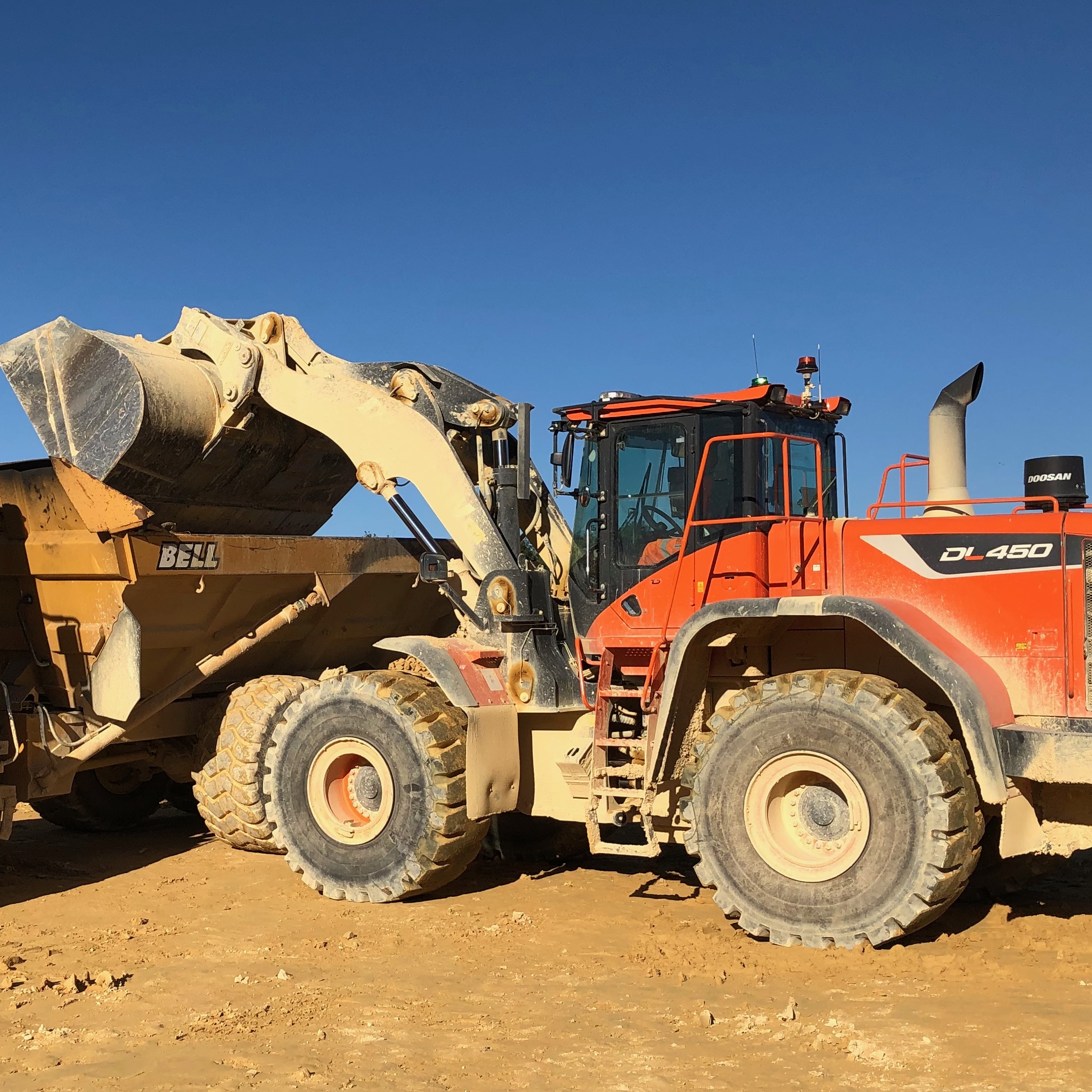 Loading Shovel Square. 